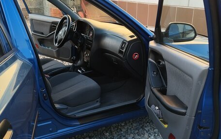 Hyundai Elantra III, 2006 год, 355 000 рублей, 13 фотография