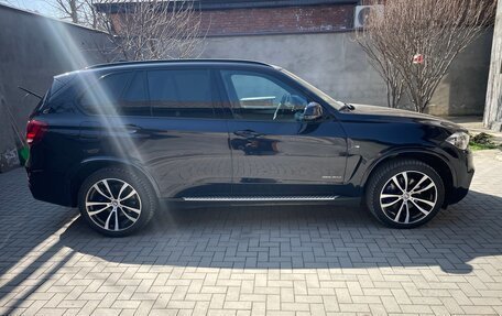 BMW X5, 2017 год, 3 950 000 рублей, 4 фотография