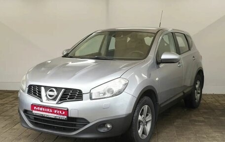 Nissan Qashqai, 2011 год, 870 000 рублей, 1 фотография