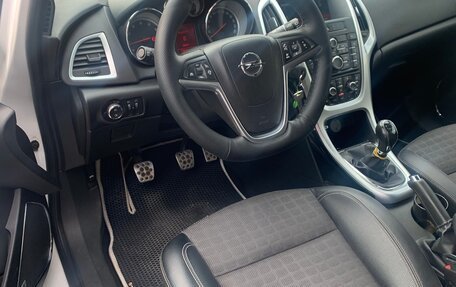 Opel Astra J, 2014 год, 960 000 рублей, 8 фотография