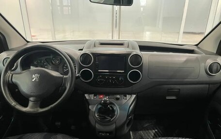 Peugeot Partner II рестайлинг 2, 2012 год, 799 000 рублей, 5 фотография