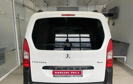 Peugeot Partner II рестайлинг 2, 2012 год, 799 000 рублей, 3 фотография
