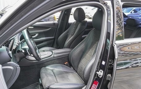Mercedes-Benz E-Класс, 2020 год, 4 150 000 рублей, 10 фотография