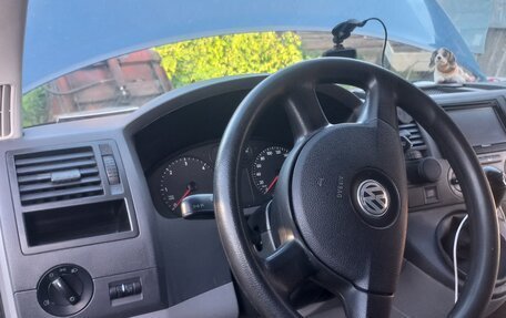 Volkswagen Transporter T5 рестайлинг, 2008 год, 950 000 рублей, 6 фотография