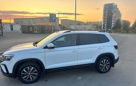 Volkswagen Taos, 2021 год, 2 399 000 рублей, 2 фотография