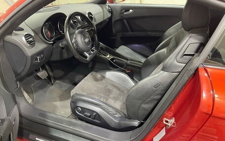 Audi TT, 2011 год, 2 500 000 рублей, 9 фотография