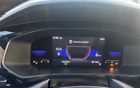 Volkswagen Taos, 2021 год, 2 399 000 рублей, 6 фотография