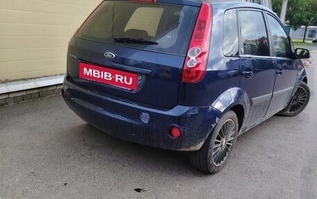 Ford Fiesta, 2006 год, 235 000 рублей, 4 фотография