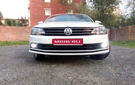 Volkswagen Jetta VI, 2017 год, 1 000 000 рублей, 9 фотография
