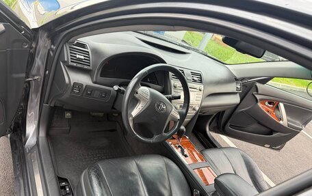 Toyota Camry, 2011 год, 1 150 000 рублей, 10 фотография