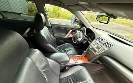Toyota Camry, 2011 год, 1 150 000 рублей, 13 фотография