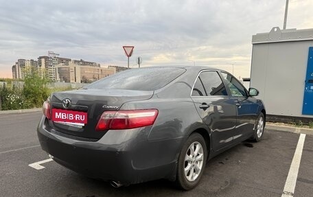 Toyota Camry, 2011 год, 1 150 000 рублей, 4 фотография