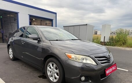 Toyota Camry, 2011 год, 1 150 000 рублей, 5 фотография