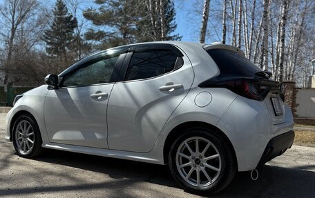 Toyota Yaris, 2020 год, 1 190 000 рублей, 2 фотография