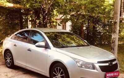 Chevrolet Cruze II, 2010 год, 650 000 рублей, 1 фотография