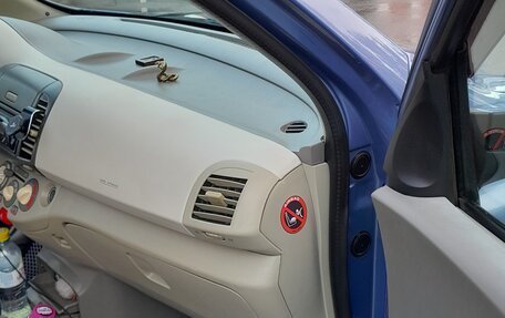 Nissan Micra III, 2004 год, 380 000 рублей, 7 фотография