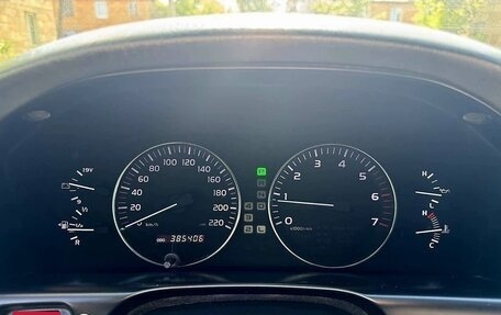 Toyota Land Cruiser 100 рестайлинг 2, 2006 год, 2 500 000 рублей, 8 фотография