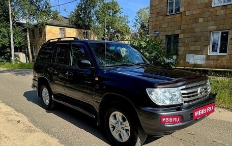 Toyota Land Cruiser 100 рестайлинг 2, 2006 год, 2 500 000 рублей, 2 фотография