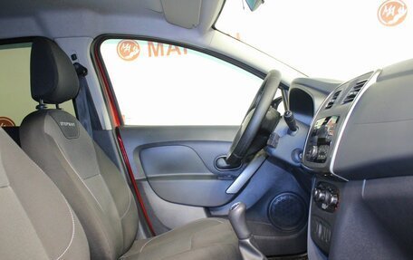 Renault Logan II, 2019 год, 1 041 000 рублей, 10 фотография