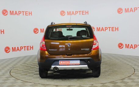 Renault Sandero I, 2013 год, 799 000 рублей, 6 фотография