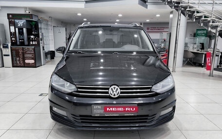 Volkswagen Touran III, 2018 год, 1 490 000 рублей, 6 фотография