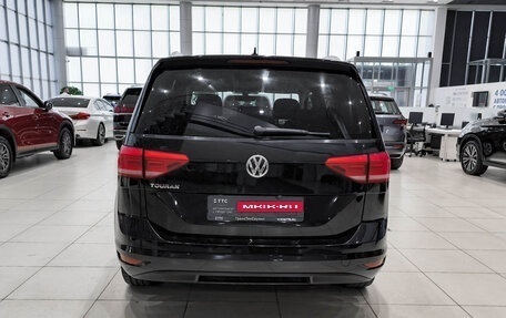 Volkswagen Touran III, 2018 год, 1 490 000 рублей, 10 фотография