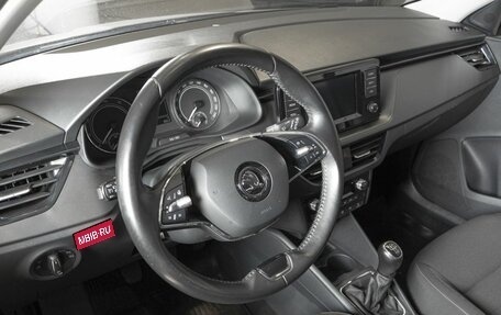 Skoda Rapid II, 2021 год, 1 491 800 рублей, 3 фотография