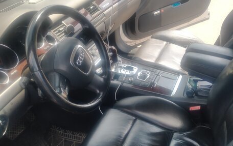 Audi A8, 2005 год, 1 180 000 рублей, 6 фотография