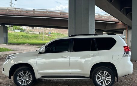 Toyota Land Cruiser Prado 150 рестайлинг 2, 2012 год, 2 900 000 рублей, 14 фотография