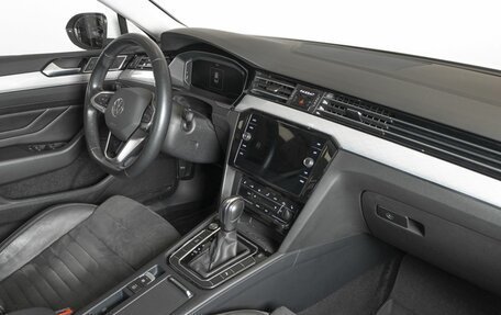 Volkswagen Passat B8 рестайлинг, 2021 год, 2 811 100 рублей, 4 фотография