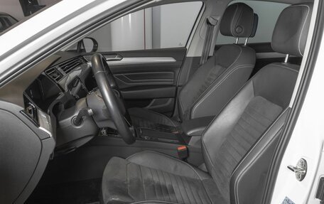 Volkswagen Passat B8 рестайлинг, 2021 год, 2 811 100 рублей, 11 фотография