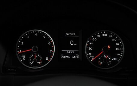 Volkswagen Tiguan I, 2013 год, 1 329 000 рублей, 17 фотография