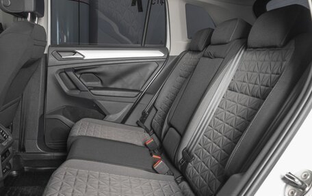 Volkswagen Tiguan II, 2021 год, 2 655 100 рублей, 12 фотография