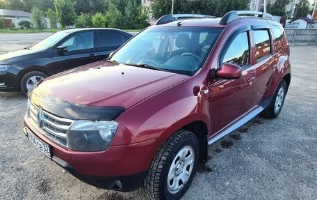 Renault Duster I рестайлинг, 2013 год, 880 000 рублей, 3 фотография