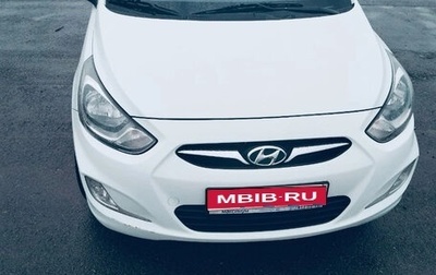 Hyundai Solaris II рестайлинг, 2012 год, 650 000 рублей, 1 фотография