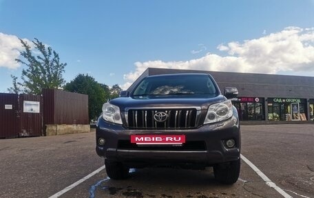 Toyota Land Cruiser Prado 150 рестайлинг 2, 2012 год, 3 500 000 рублей, 5 фотография