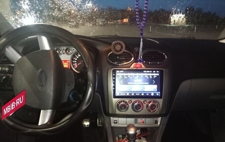 Ford Focus II рестайлинг, 2008 год, 370 000 рублей, 17 фотография