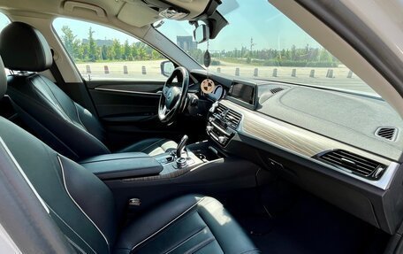 BMW 5 серия, 2017 год, 2 888 000 рублей, 8 фотография