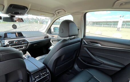 BMW 5 серия, 2017 год, 2 888 000 рублей, 9 фотография