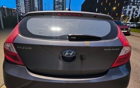 Hyundai Solaris II рестайлинг, 2011 год, 500 000 рублей, 7 фотография