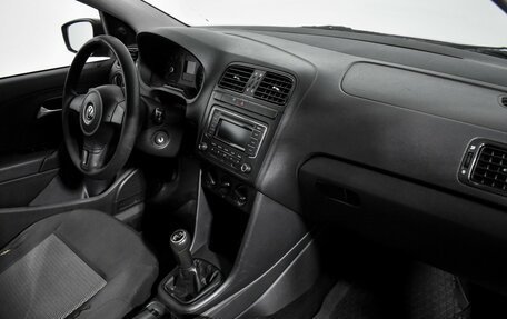 Volkswagen Polo VI (EU Market), 2010 год, 380 000 рублей, 13 фотография