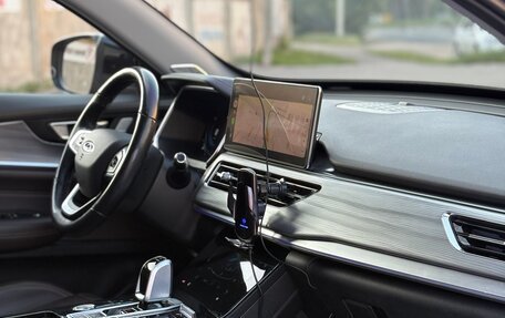 Chery Tiggo 8 Pro, 2021 год, 1 915 000 рублей, 10 фотография