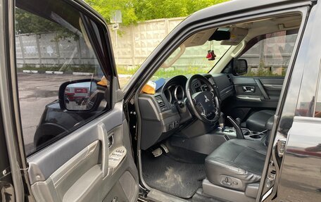 Mitsubishi Pajero IV, 2013 год, 2 750 000 рублей, 9 фотография