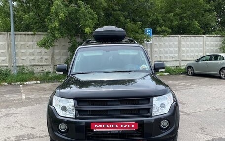Mitsubishi Pajero IV, 2013 год, 2 750 000 рублей, 3 фотография