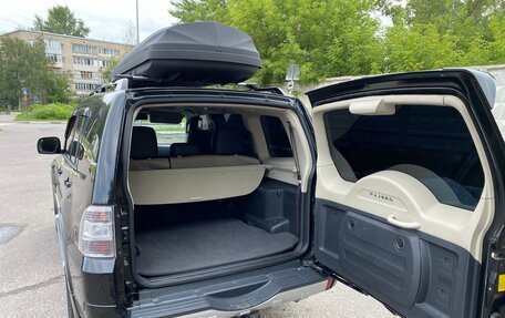 Mitsubishi Pajero IV, 2013 год, 2 750 000 рублей, 17 фотография