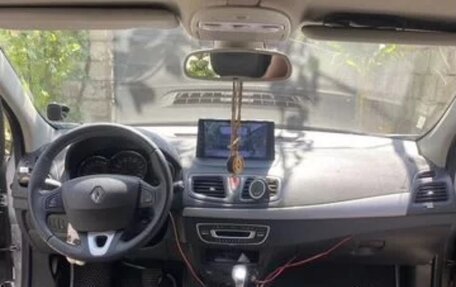 Renault Fluence I, 2010 год, 800 000 рублей, 14 фотография