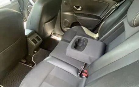 Renault Fluence I, 2010 год, 800 000 рублей, 13 фотография