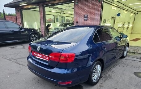Volkswagen Jetta VI, 2011 год, 850 000 рублей, 4 фотография