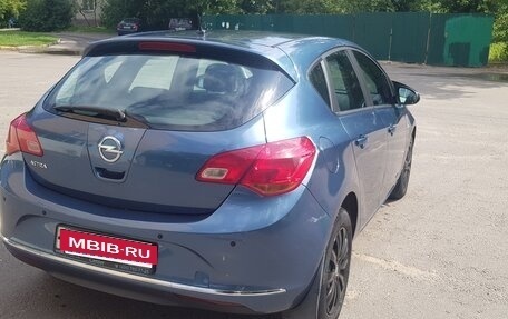 Opel Astra J, 2013 год, 1 100 000 рублей, 7 фотография