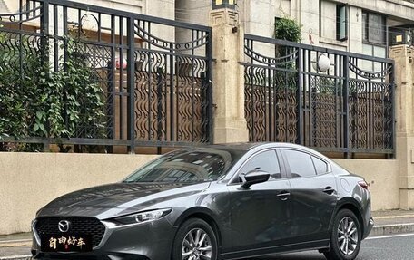 Mazda 3, 2021 год, 1 250 000 рублей, 1 фотография